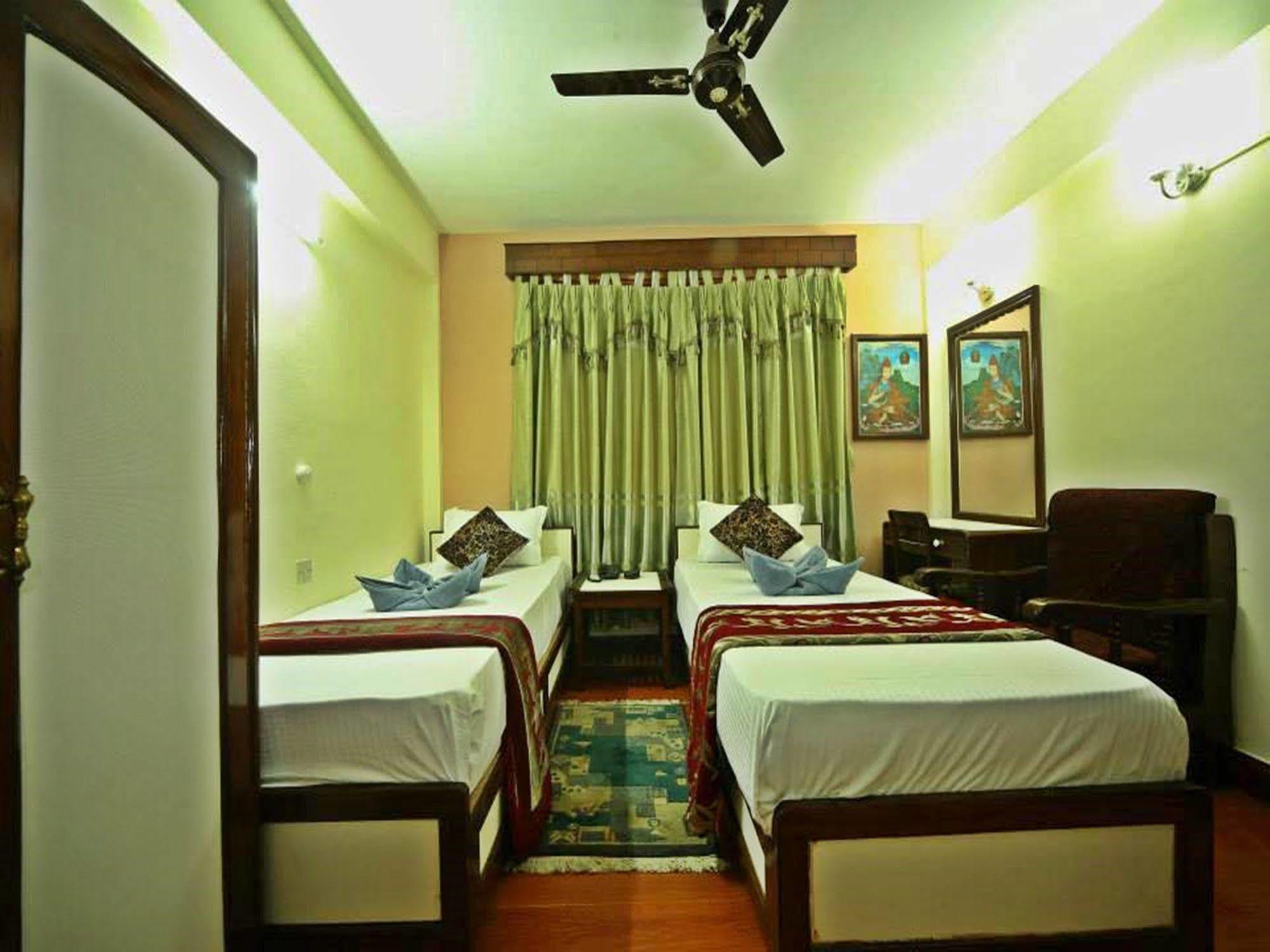 Hotel Pleasure Home Katmandu Eksteriør bilde