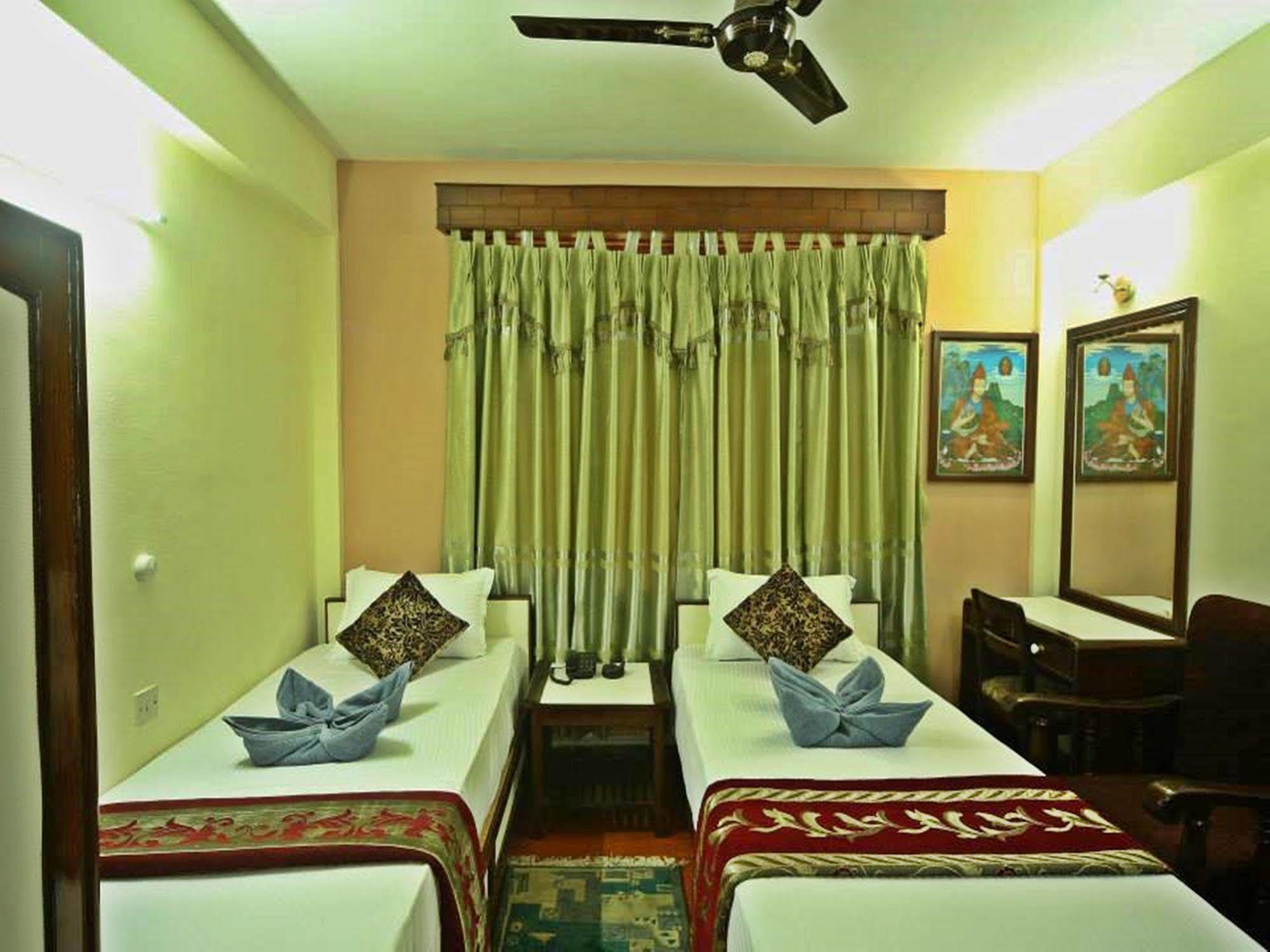 Hotel Pleasure Home Katmandu Eksteriør bilde