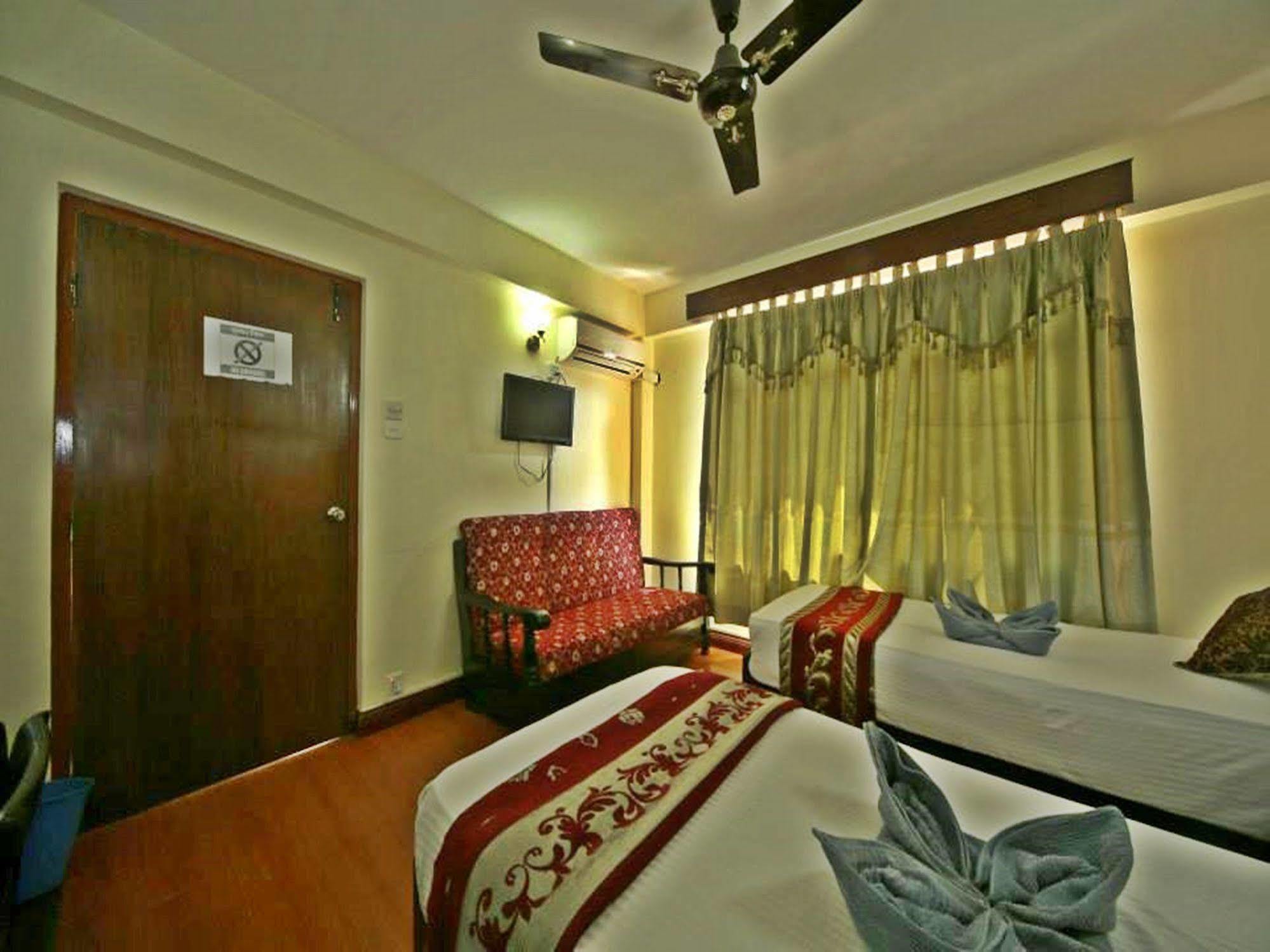 Hotel Pleasure Home Katmandu Eksteriør bilde